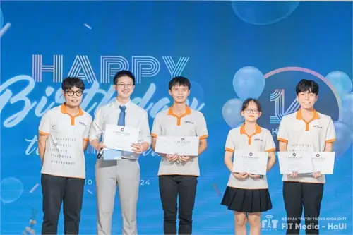 Chúc Mừng Sinh Nhật Câu Lạc Bộ Tin Học Hit 14 Tuổi – 14 Năm Rực Rỡ Sắc Màu Chúc Mừng Sinh Nhật Câu Lạc Bộ Tin Học Hit 14 Tuổi – 14 Năm Rực Rỡ Sắc Màu