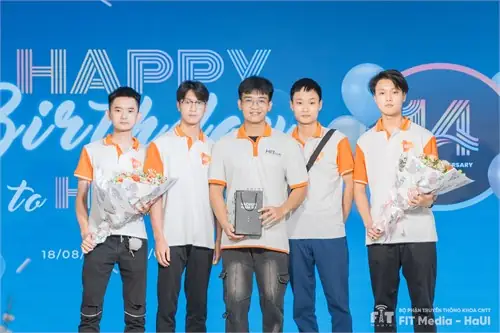 Chúc Mừng Sinh Nhật Câu Lạc Bộ Tin Học Hit 14 Tuổi – 14 Năm Rực Rỡ Sắc Màu Chúc Mừng Sinh Nhật Câu Lạc Bộ Tin Học Hit 14 Tuổi – 14 Năm Rực Rỡ Sắc Màu