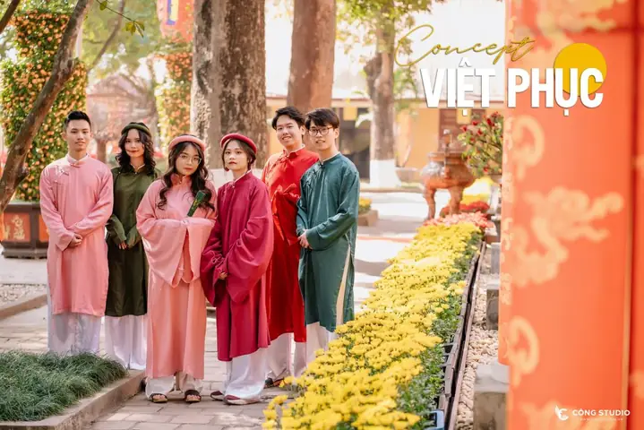 Gợi Ý Một Số Cách Tạo Dáng Khi Chụp Ảnh Việt Phục