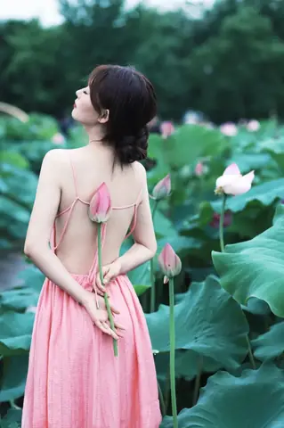 Váy Dài Hở Lưng Váy Dài Hở Lưng