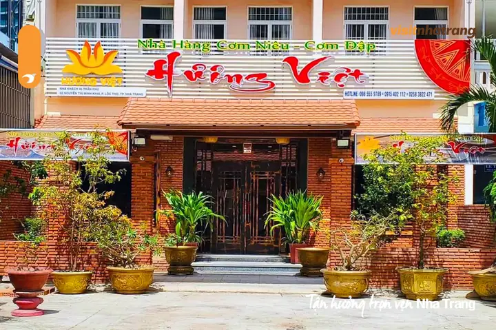 Quán Cơm Niêu Nha Trang Hương Việt
