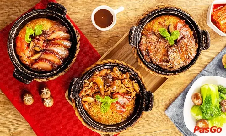 Cơm Niêu Tiếng Anh Là Gì? Hướng Dẫn Mô Tả Món Ăn Truyền Thống Khi Giao Tiếp Với Người Nước Ngoài