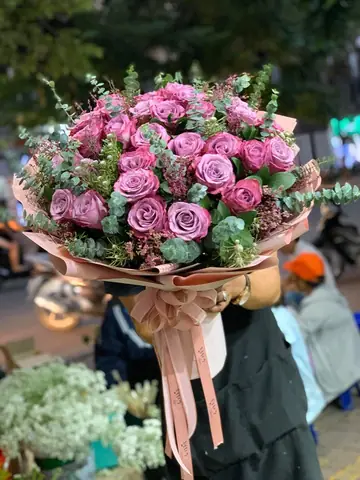 10. Cửa Hàng Hoa Hội Nghị Nancy Tại Hai Bà Trưng, Hà Nội