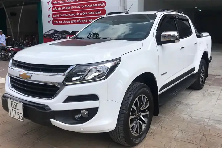 Khoang Hành Khách Và Chỗ Để Chân Khoang Hành Khách Và Chỗ Để Chân