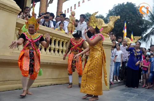 “về Với Miền Tây Qua Nét Đặc Trưng Văn Hoá Khmer Nam Bộ”