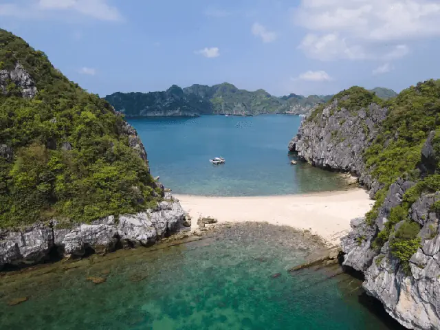 Lịch Trình Tour Hoang Đảo Vịnh Lan Hạ - Cát Bà