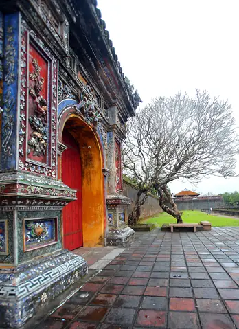 Đến Huế Rồi Thăm Dòng Sông Hương
