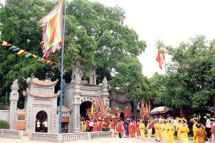 What Is The Significance Of The Mẫu Liễu Hạnh Temple In Nam Định?