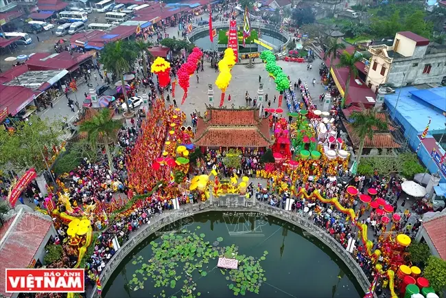 What Is The Significance Of The Mẫu Liễu Hạnh Temple In Nam Định?