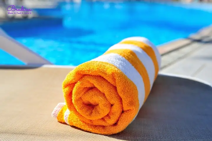 Towel (khăn Tắm) – Giữ Khô Và Thoải Mái Sau Khi Bơi