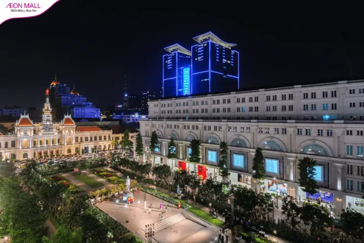 Phố Đi Bộ Nguyễn Huệ