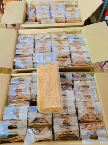 Bánh Tráng Mắm Ruốc Đà Lạt Bánh Tráng Mắm Ruốc Đà Lạt