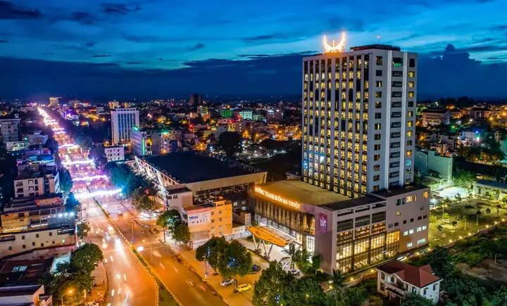 Top 10 Món Ngon Khi Đến Chợ Đêm Buôn Ma Thuột - Taxi Tour