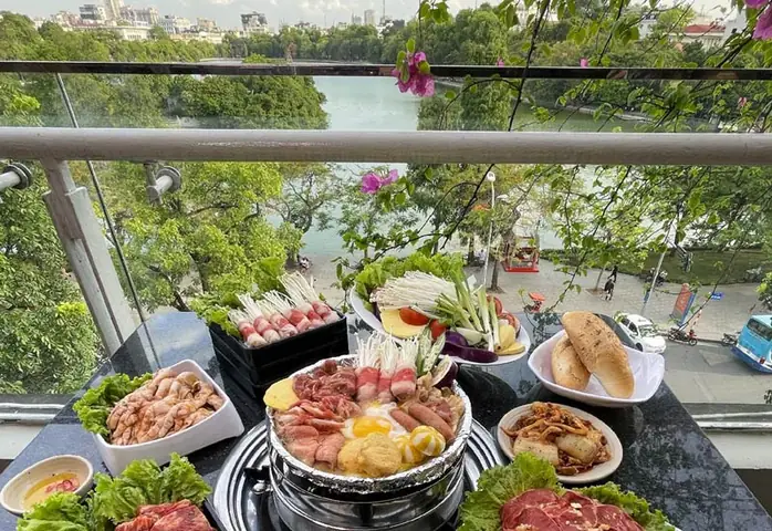 10 Địa Điểm Ăn Uống Hồ Gươm Ngon Bổ Rẻ, Thưởng Thức Ẩm Thực Hà Nội Đầy Đủ Hương Vị