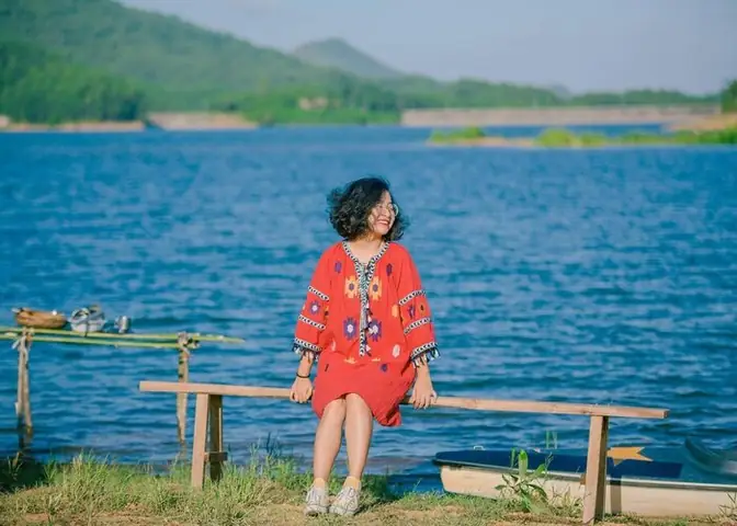 Vu Khám Phá Các Hồ Nước Đẹp Ở Đà Nẵng – Địa Điểm Dã Ngoại Lý Tưởng Cho Dịp Cuối Tuần