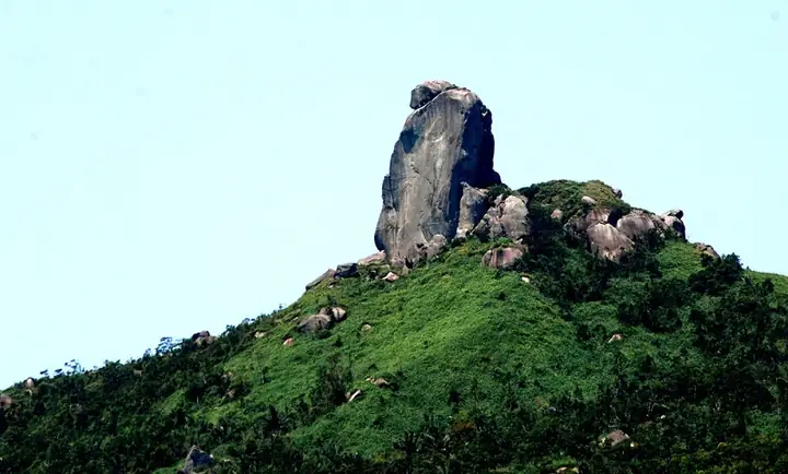 13. Núi Ông 13. Núi Ông