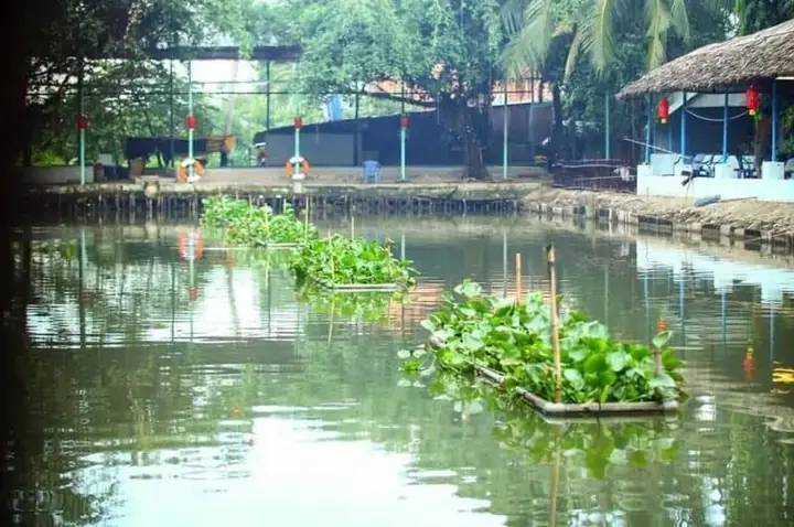 Hồ Câu Phượng Hoàng