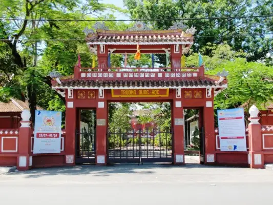 Sự Thành Lập Trường Quốc Học Huế Qua Tài Liệu Lưu Trữ Sự Thành Lập Trường Quốc Học Huế Qua Tài Liệu Lưu Trữ