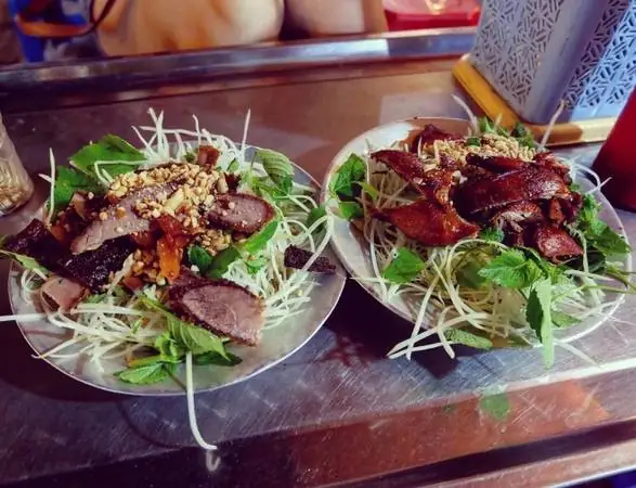 10 Món Ăn Vặt Quanh Phố Đi Bộ Hoàn Kiếm