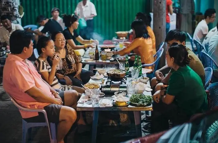 Los Restaurantes Locales De Ho Chi Minh