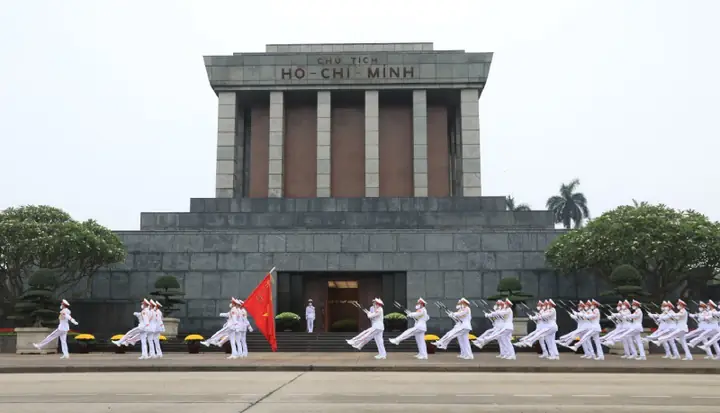 Lăng Chủ Tịch Hồ Chí Minh