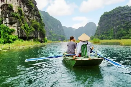 Du Lịch Bền Vững Là Gì? Nguyên Tắc & Thực Trạng Ở Việt Nam Du Lịch Bền Vững Là Gì? Nguyên Tắc & Thực Trạng Ở Việt Nam