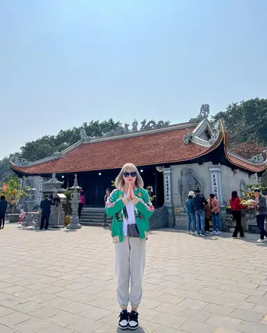 Viếng Các Địa Điểm Tâm Linh Trên Đảo