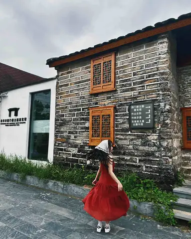 2. Ngày 2: Tham Quan Phố Cổ Trúc Sơn – Trở Về Việt Nam