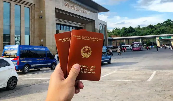 1. Ngày 1: Cửa Khẩu Quốc Tế Móng Cái – Đông Hưng