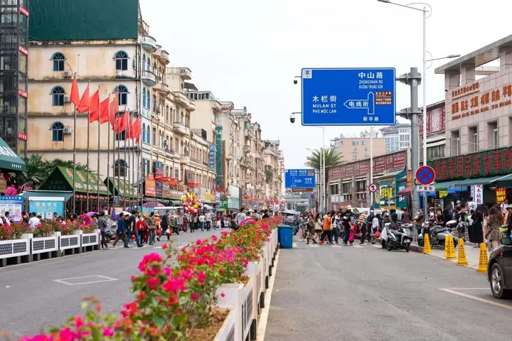 Du Lịch Theo Tour
