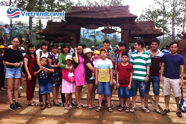 Hình Ảnh Khách Hàng Của Vietrend Travel Đi Du Lịch Nha Trang – Đà Lạt