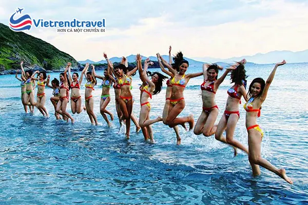 Hình Ảnh Khách Hàng Của Vietrend Travel Đi Du Lịch Nha Trang – Đà Lạt