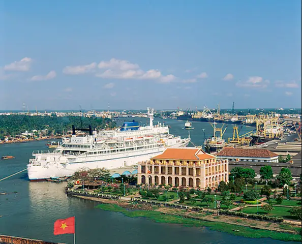 Bến Nhà Rồng