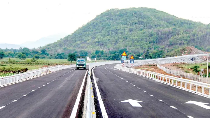 Đường Cao Tốc Vĩnh Hảo - Phan Thiết Và Nha Trang - Cam Lâm: Kỳ Vọng Tạo Đột Phá Kinh Tế Nam Trung Bộ