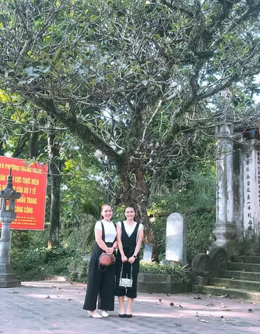 Đường Đi Đền Và Sơn Tây