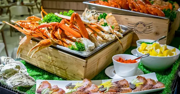Giá Buffet Sen Lý Thái Tổ: Thực Đơn, Ưu Đãi & Kinh Nghiệm Ăn Uống Tại Nhà Hàng