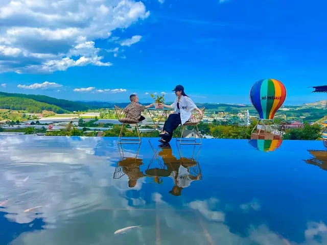 Hồ Trên Mây Đà Lạt - Thiên Đường Sống Ảo