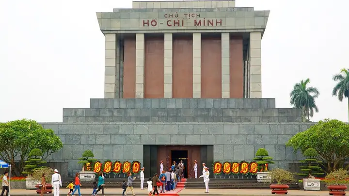 Tham Quan Lăng Bác Hồ: Hướng Dẫn Từ A - Z Chi Tiết