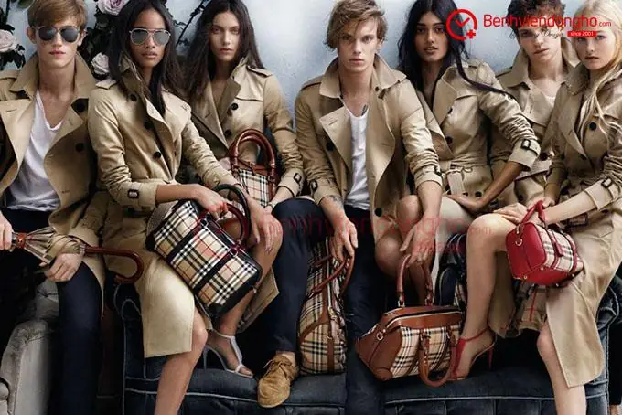 Giới Thiệu Về Thương Hiệu Thời Trang Burberry