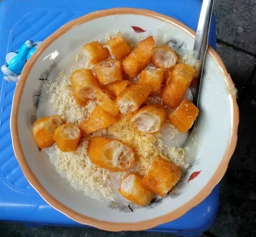 Những Tín Đồ Cháo Sườn Hà Nội Ai Cũng Quen Với Lịch, Sáng Muốn Ăn Ra Hàng Bồ, Cữ Chiều Tới Ngõ Huyện, Bách Khoa, Còn Tối Khuya Thì Đến Chợ Đồng Xuân.
