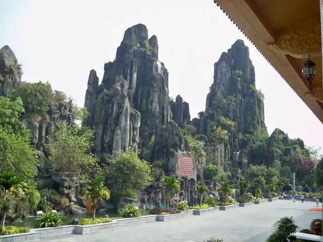 Hình Ảnh Núi Ngũ Hành Sơn Đẹp