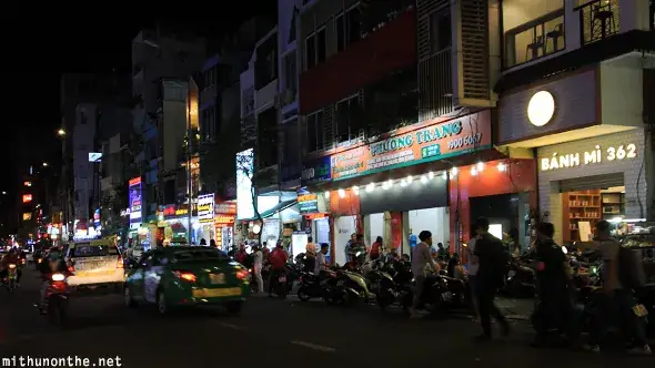 Phuong Trang Banh Mi 362