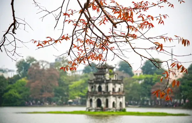 Hồ Gươm: Bí Ẩn Về Tên Gọi Và Những Điều Bạn Chưa Biết