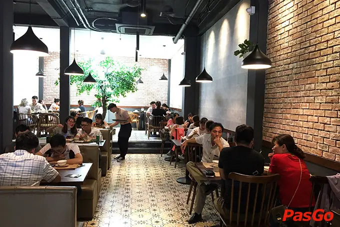 Nhà Hàng Kampong Chicken House – Cơm Gà Hải Nam Số 12 Phạm Ngọc Thạch, Đống Đa