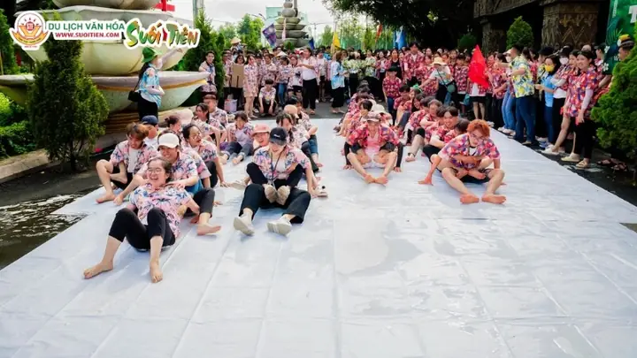 Hướng Tới Một Chương Trình Chỉn Chu Từ A-z Hướng Tới Một Chương Trình Chỉn Chu Từ A-z