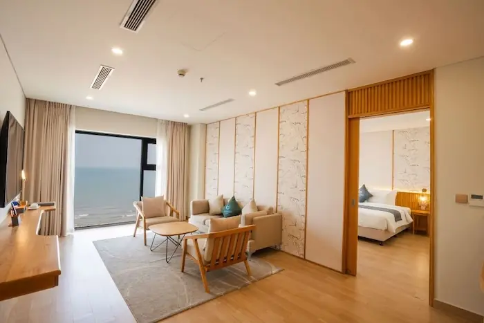 11. Seabird Hotel Thiên Cầm