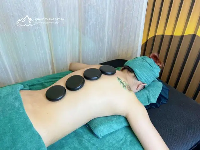 Hồ Bơi Rộng, Spa, Bar Karaoke Và Nhiều Hoạt Động Giải Trí Hồ Bơi Rộng, Spa, Bar Karaoke Và Nhiều Hoạt Động Giải Trí