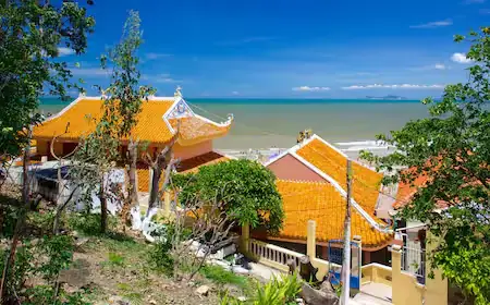 Khách Sạn Dinh Cô Tại Long Đất, Việt Nam | Expedia