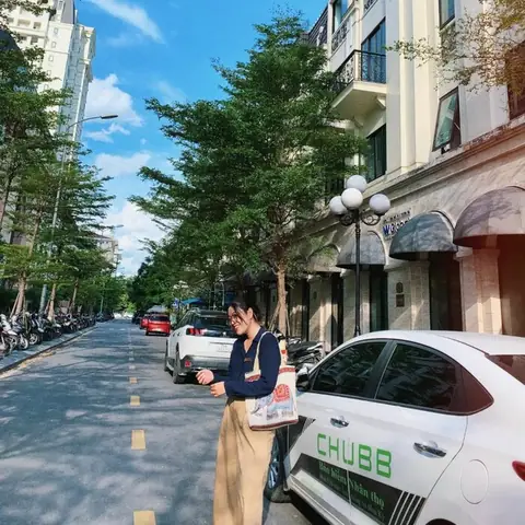Hue Crown Boutique Hotel