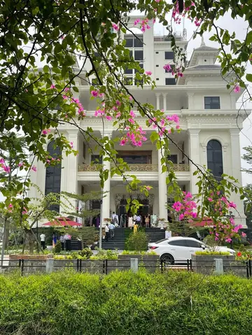 Thiên Ân Palace